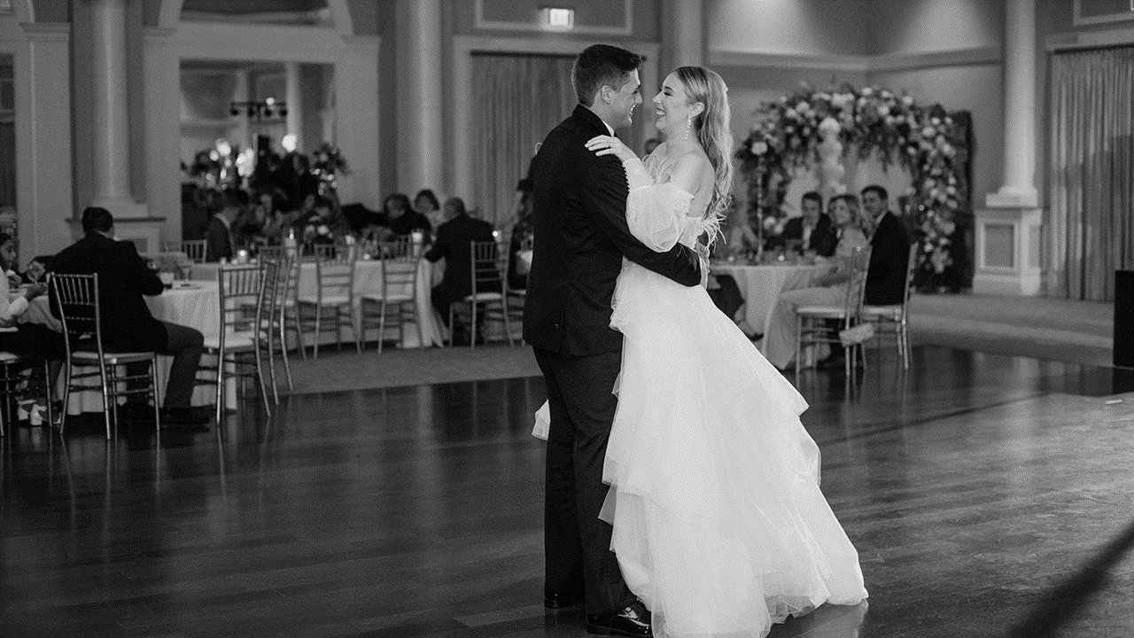 Bride and Groom Dancing - Wedding Venues - Reception Venues - Lafayette LA Banquet Halls